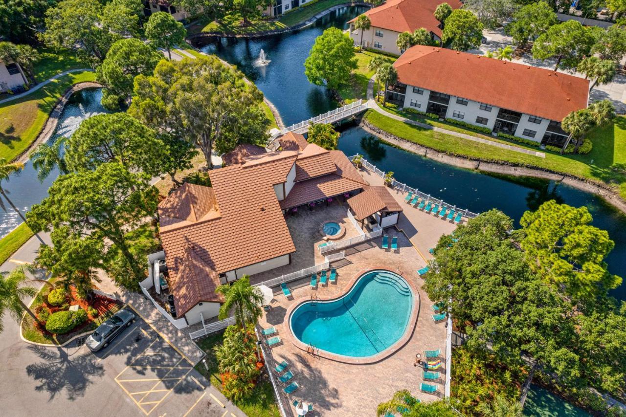 Palm Lagoon Bradenton Exterior photo
